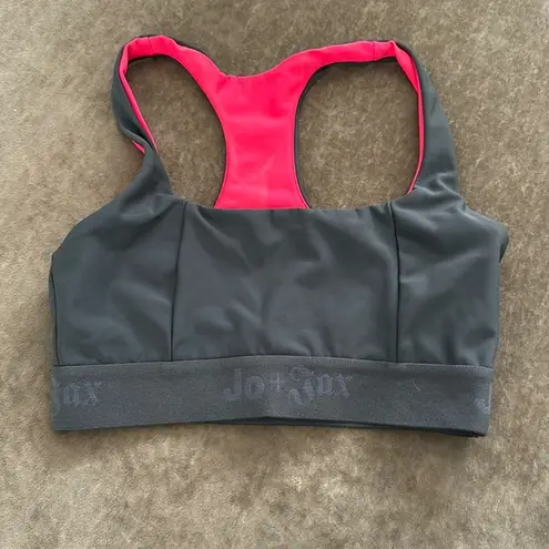 Jo And Jax sports bra. Elastic bottom with logo. Color- gray/hot pink. Size-XSA