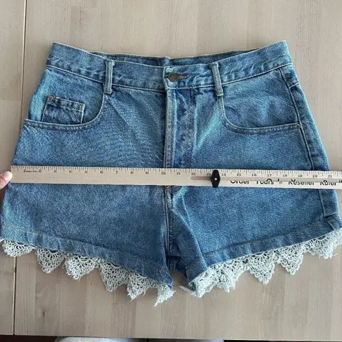 Vintage Denim Shorts with lace trim Waist 31'' USA made Blue