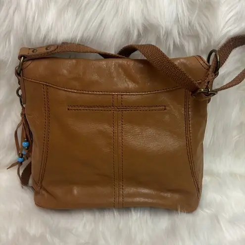 The Sak Esperado Leather Purse with Hippie keychain “Happy & Free”