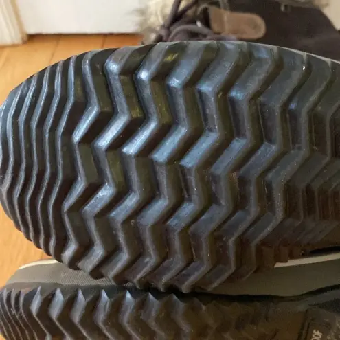 Sorel  Joan of Arctic Snow Boots Black Faux Fur Size‎ 8 Brown Fur Cuff