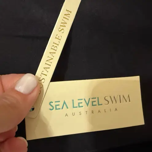 Sea Level Australia Eco Essentials Twist Front One Piece Size 16 Black