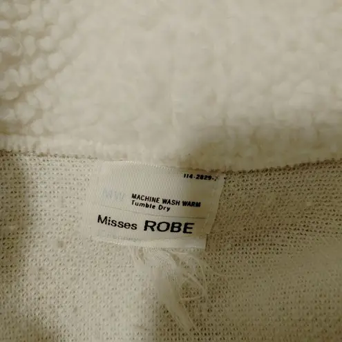 JC Penneys White Long Robe Vintage Meduim Pockets Fleece Housecoat Cozy Size undefined