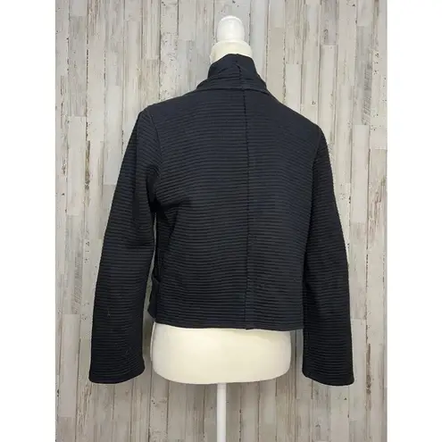 Dolan Women's Black Ribbed Cropped Blazer Jacket Size Medium Casual