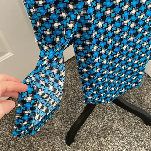 Sag Harbor Y2k Blue Geometric Patterned Maxi Skirt.