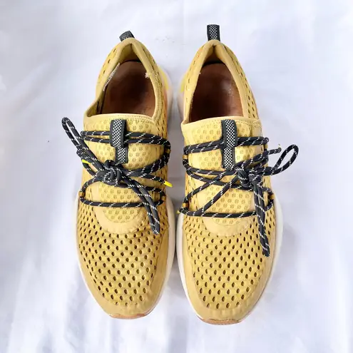 Sorel | KINETIC IMPACT SNEAKER IN DIOXIDE GOLD MESH LEATHER SHOE SIZE 9.5