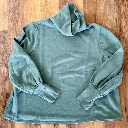 Candace Cameron Bure Puff