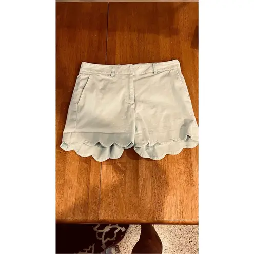 J. McLaughlin  Blue Scalloped Shorts Womens Size  4