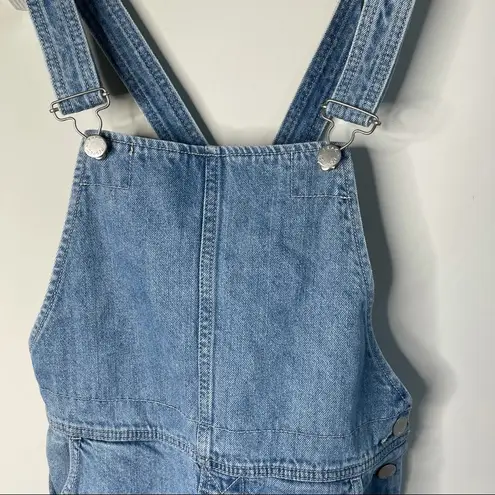 Free People  torn up jumper distressed denim skirt overall size 0