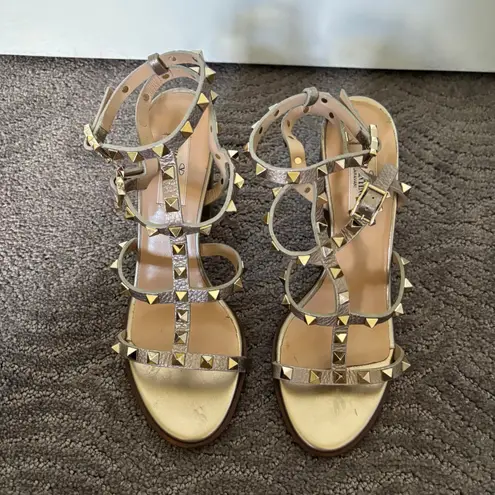 Valentino Garavani Rockstud Caged 90mm Block Heel Sandals Silver Leather Size 39