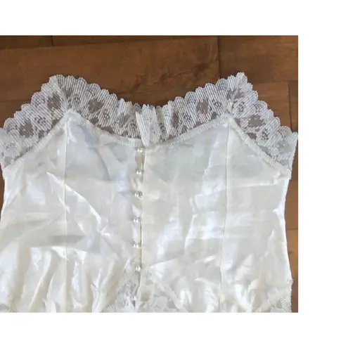 NWT 1980's Vintage, Lauren, Alexandra Bridal lingerie White camisole size large