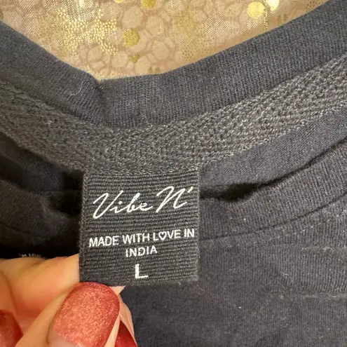 Vibe N' Black Orange Yellow Green Boho Embroidered Flower Crop T Shirt Large