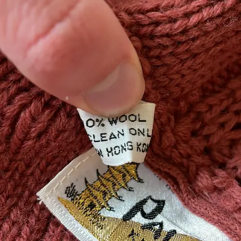 Stunning Palena 100% wool knitted made in Hong Kong long cardigan Red