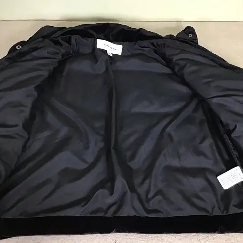 Popsugar Women’s velveteen Black Puffer Jacket Size Medium EUC
