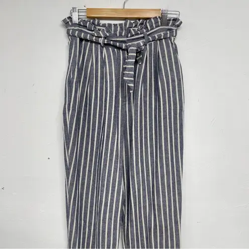 Urban Outfitters  Grey & White Striped Paperbag Waist Casual Pants Women 6 Belted