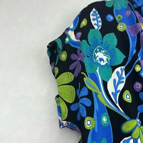 Chaus Floral Top Cowl Neck Short Sleeves Stretchy Material Sz S Purple