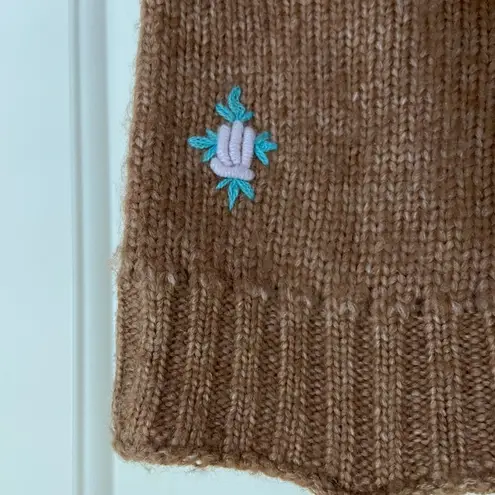 NWOT | Hazel Moon women’s knit‎ embroidered sweater tank — medium Brown