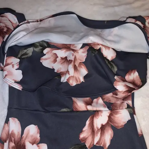 Blooms in the City Off Shoulder Ruffle Mini Dress Gray Grey Mauve Pink Floral Size M