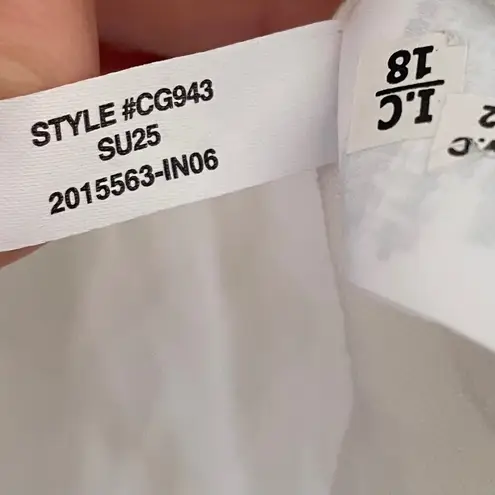 J. Crew Baird McNutt Irish Linen Capitaine Button Down Blouse Shirt White Size M