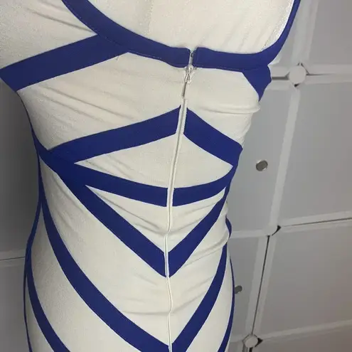 TALULAH  Blue & White BodyCon Dress Size XS