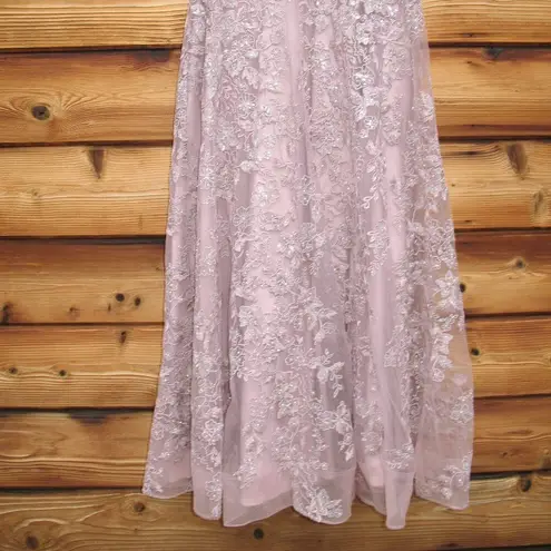 Mac Duggal 50665 Womens Embroidered High Neck Cap Sleeve A Line Gown