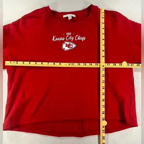 Wear By Erin Andrews Long Sleeve Cropped Crewneck Kansas City Chiefs Sweatshirt Red Size M