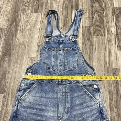 Divided  by H&M Straight Leg Light Wash Blue Denim Bib Overall Jeans Distressed 4