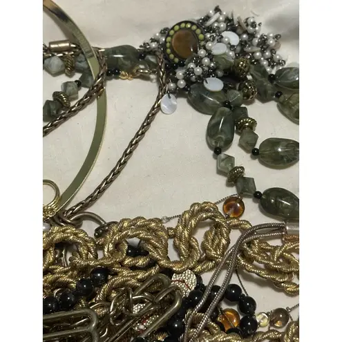 Vintage to now jewelry lot Necklaces
