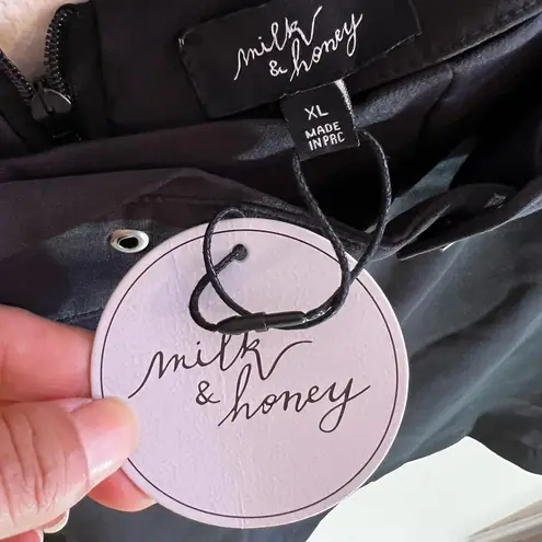 milk & honey Skirt/shorts black Size XL polyester spandex zippers