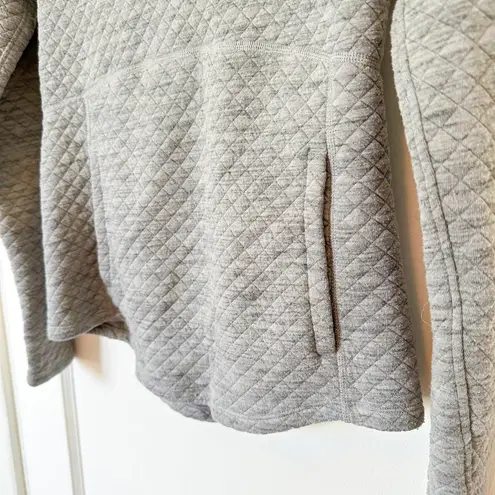 Marmot | Annie Pullover Turtleneck Sweatshirt Layer in Grey Small