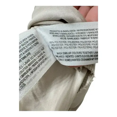 Primark Cream White Sleeveless Tank Business Casual Size 4 Basic, layering Top‎