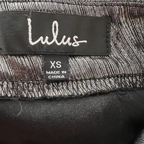 Lulus  Women’s Wide Leg Pants XS Shimmery Silver