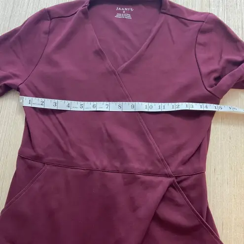 Jaanuu Tulip Womens Medical Scrub Top Wine Maroon crimson Small J96203