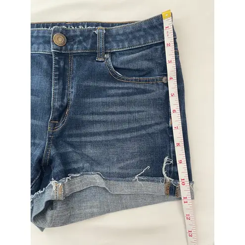 American Eagle  Outfitters Hi-Rise Shortie Dark Wash Cuffed Super Stretch Size 8