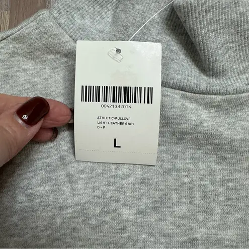 Forever 21  Gray Women's Quarter Zip Crop Sweatshirt NWT Size Large