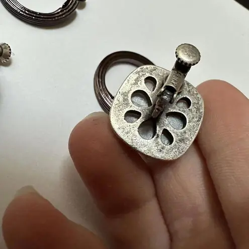 Monet Lot Of 2 Signed Purple Clip On Earrings Signed And Napier