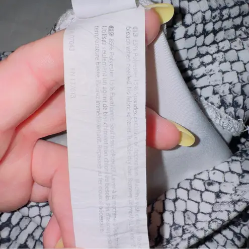 Balance Collection Women's Black White Monochrome Patterned High Rise Leggings