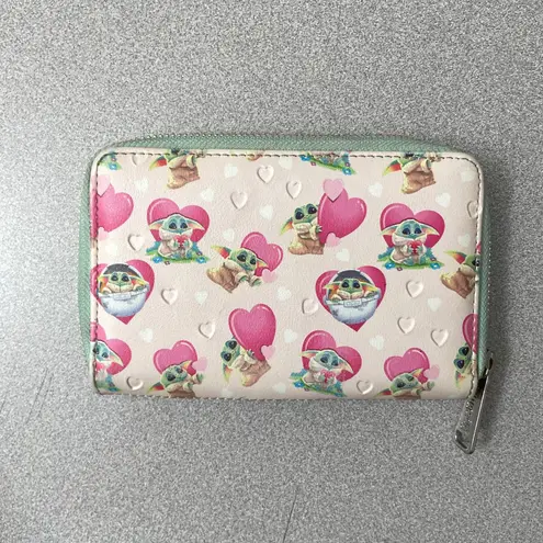 Lounge Fly Star Wars Wallet Mandalorian Grogu Valentine Hearts Vegan Faux Leather