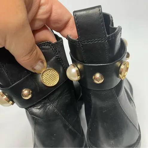 Karl Lagerfeld Paris pola lug sole boots Chelsea pull on boots size 8