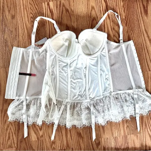 Seven ’til Midnight Lace Bustier & Thong Set White Size Medium