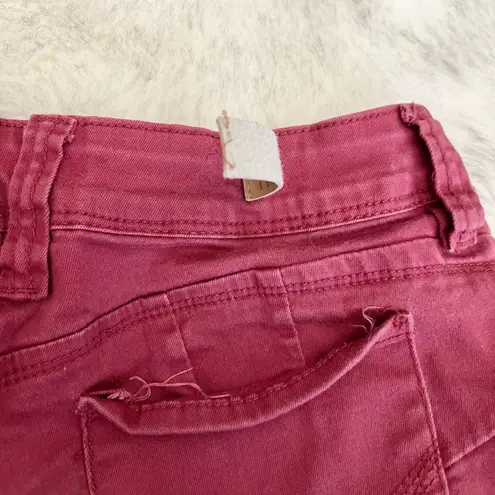 Ymi Wanna Betta Butt Maroon Burgundy Twill Butt Lift Short Shorts Size 7