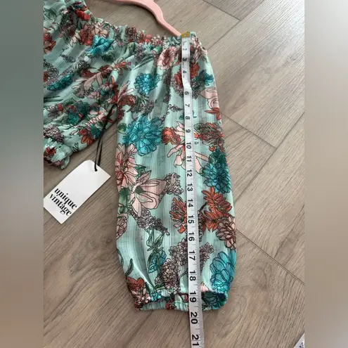 Unique Vintage Floral Women's Top - Multicolor 💐🩵🌸