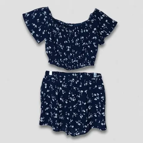 Vintage Y2K Floral Crop Top and Shorts Set Navy White Small Blue
