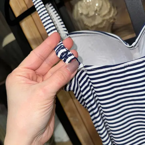 Nip Tuck Sorrento Stripe Joanne One Piece Swimsuit navy tummy control ruched White Size 6