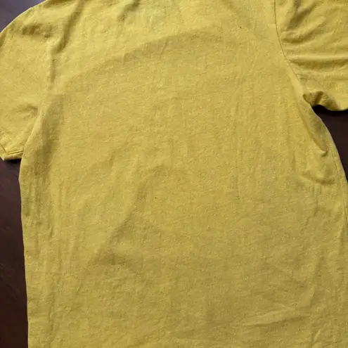 Jurassic Park Tee Retro Vintage Style Yellow Graphic Women's Size Medium Fitted