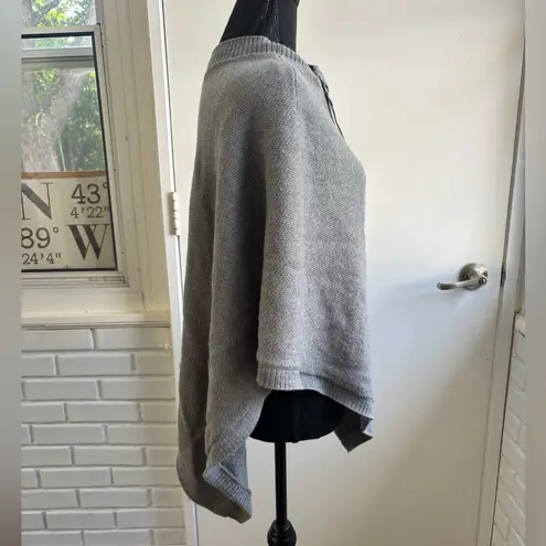 Lululemon  On The Go 100% Merino Wool Poncho