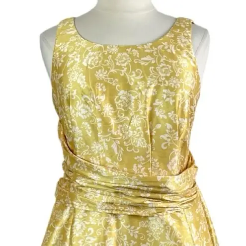Eshakti Women’s Plus Dress Fit Flare Ruched Waist Yellow Floral Size 14/16
