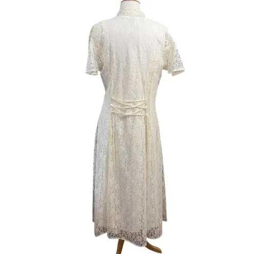 Vintage New Frontier Wedding Dress Dress Size 15 White Lace Made in USA Size M