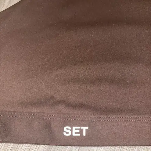 Set Active x Justine Skye Sportbody Dark Brown One Shoulder Sports Bra