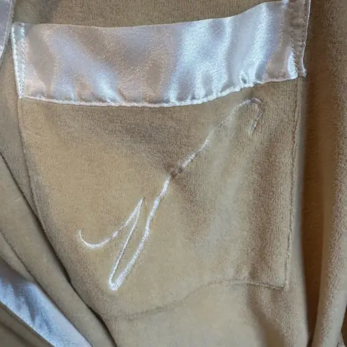 Vanna White Vintage Velour Robe Gold Satin Trim Size Large Monogram V Pocket