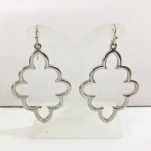 Silver Tone Dangle Pierced Earrings, Geometric scalloped hoop